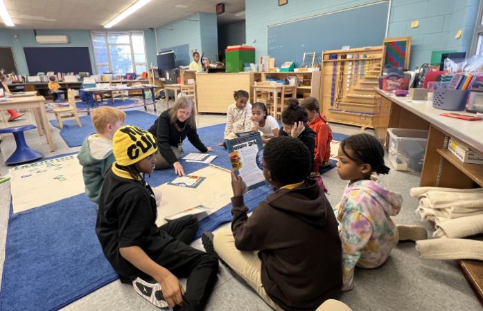  montessori classroom teaching